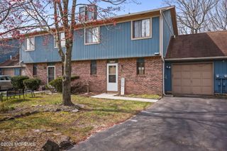 3 Seagull Lane, Howell, NJ 07731