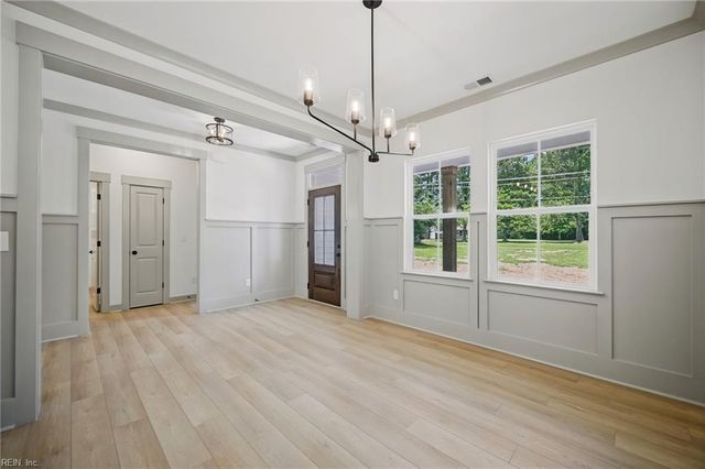 435 Gallbush RD, Chesapeake, VA 23322