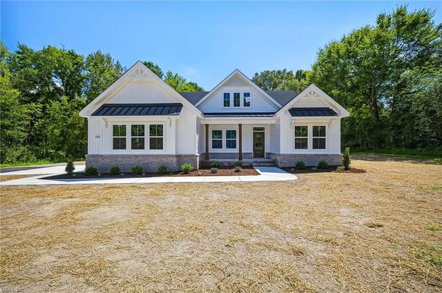 435 Gallbush RD, Chesapeake, VA 23322