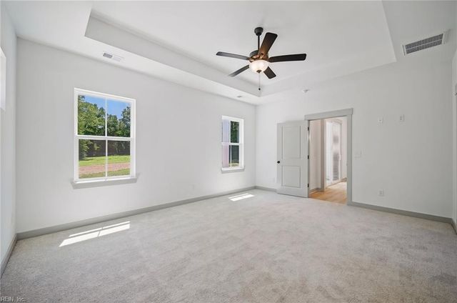 435 Gallbush RD, Chesapeake, VA 23322