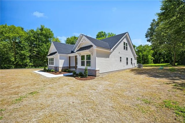 435 Gallbush RD, Chesapeake, VA 23322