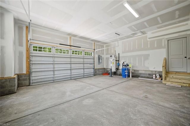 435 Gallbush RD, Chesapeake, VA 23322
