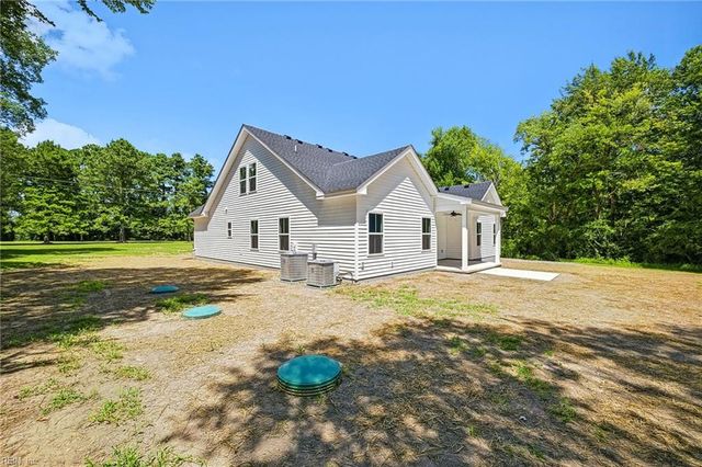 435 Gallbush RD, Chesapeake, VA 23322