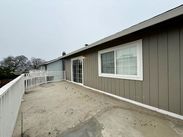 1617 Chaparral Way, Stockton, CA 95209