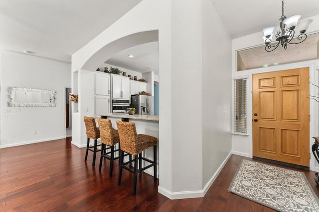 7951 Bothwell Dr, Sacramento, CA 95829