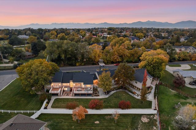 5873 S JORDAN CANAL RD, Taylorsville, UT 84129