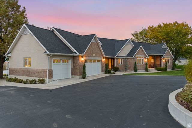 5873 S JORDAN CANAL RD, Taylorsville, UT 84129