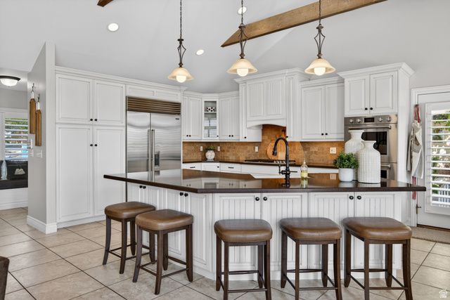 5873 S JORDAN CANAL RD, Taylorsville, UT 84129