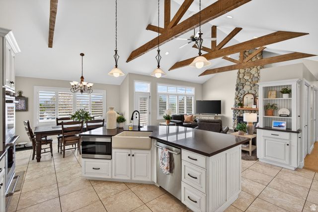 5873 S JORDAN CANAL RD, Taylorsville, UT 84129