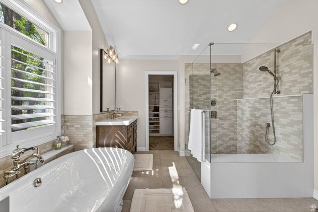 5873 S JORDAN CANAL RD, Taylorsville, UT 84129