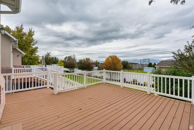 5873 S JORDAN CANAL RD, Taylorsville, UT 84129