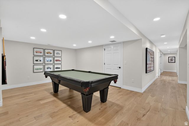 5873 S JORDAN CANAL RD, Taylorsville, UT 84129