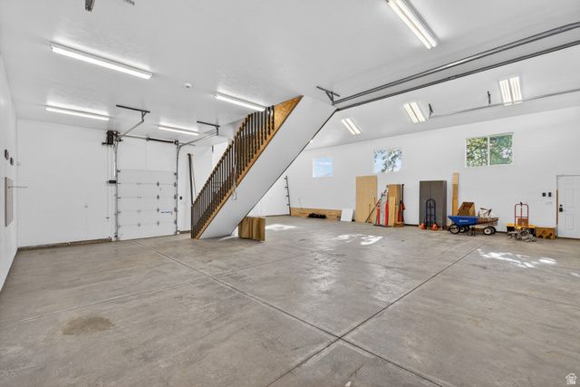 5873 S JORDAN CANAL RD, Taylorsville, UT 84129