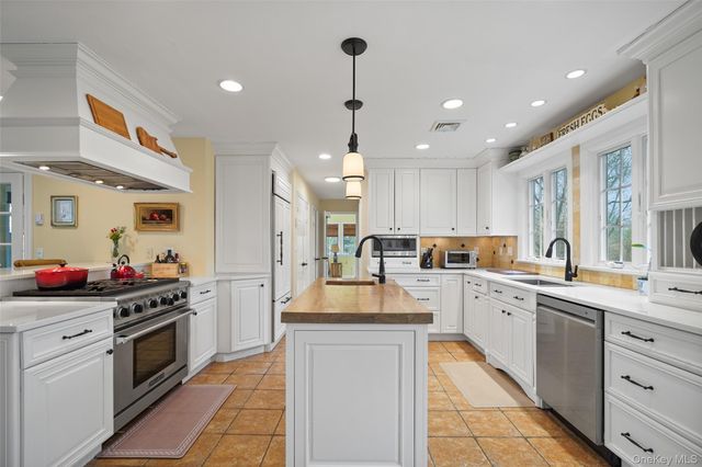 43 Sabbath Day Hill Road, South Salem, NY 10590