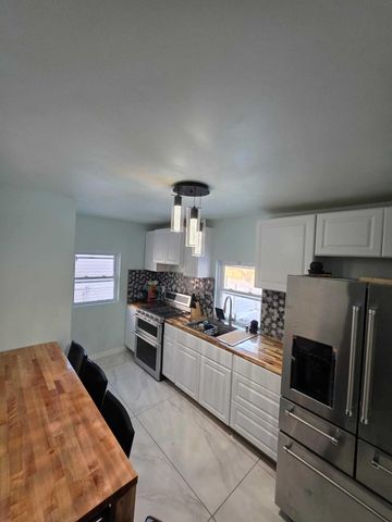 731 Martin Luther King Drive, Gary, IN 46402