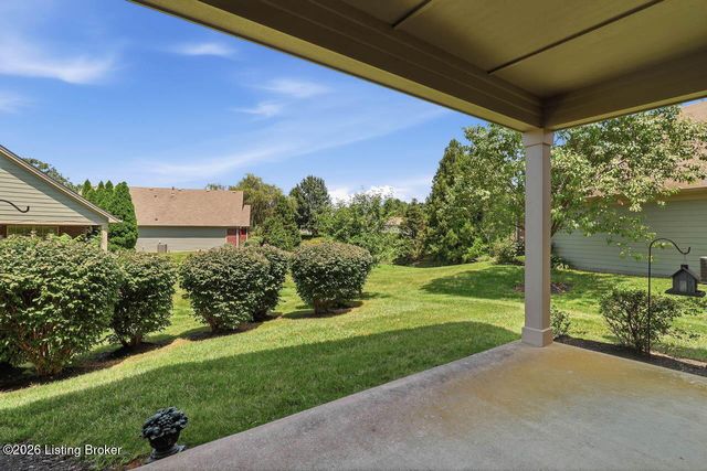 5005 Caerlson Ln, Louisville, KY 40241