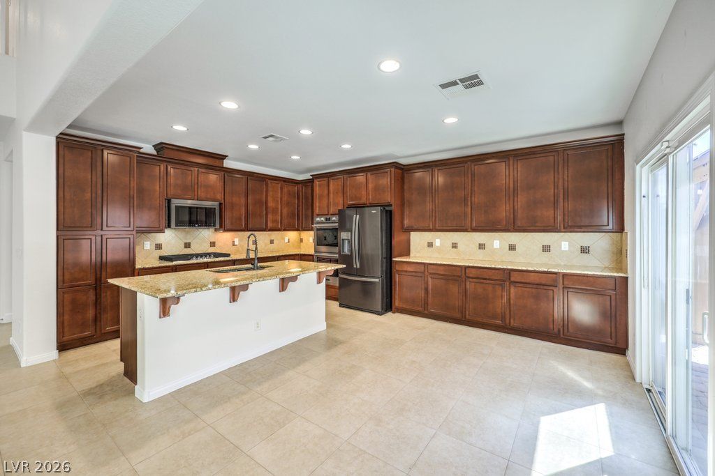 8229 San Mateo Street, North Las Vegas, NV 89085 — photo 2