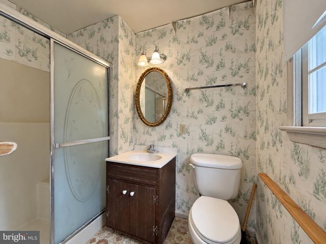 812 CARMAN DR, Reading, PA 19610