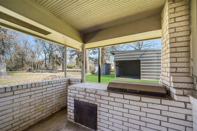 16375 Holly Street, Porter, TX 77365