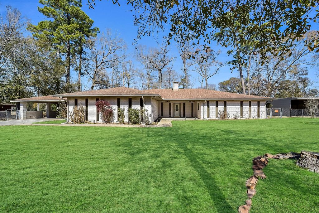 16375 Holly Street, Porter, TX 77365