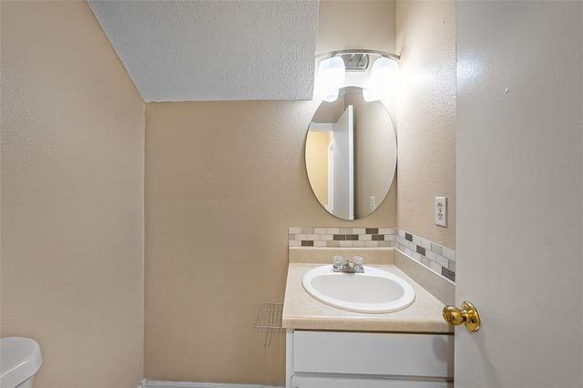 14203 Sussman CT A, Austin, TX 78728