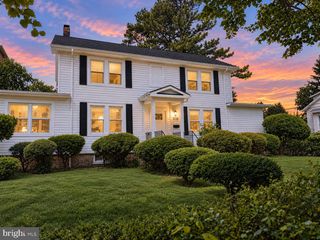 5728 CLOVER RD, Baltimore, MD 21215