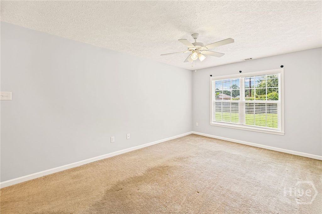 Image 23 of property listing at 7010 Johnny Mercer Boulevard, Savannah, GA 31410