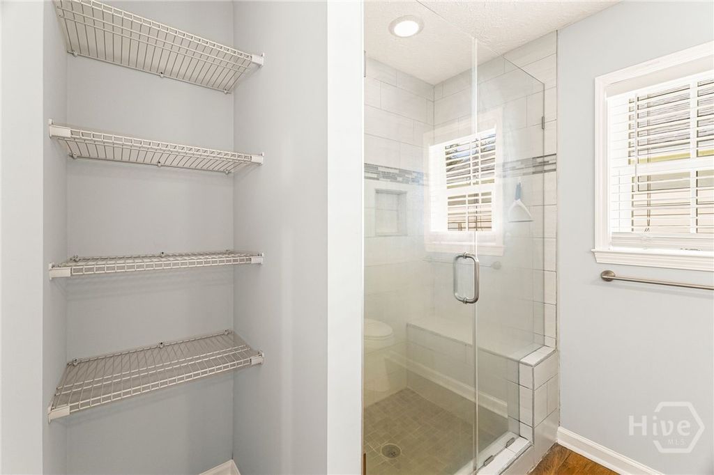 Image 28 of property listing at 7010 Johnny Mercer Boulevard, Savannah, GA 31410