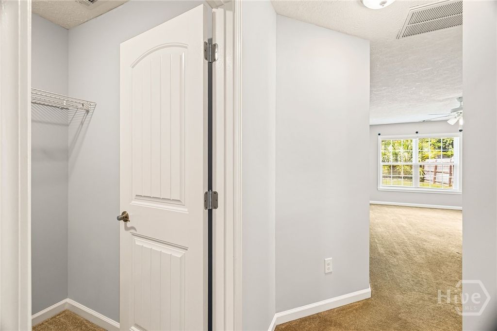 Image 29 of property listing at 7010 Johnny Mercer Boulevard, Savannah, GA 31410