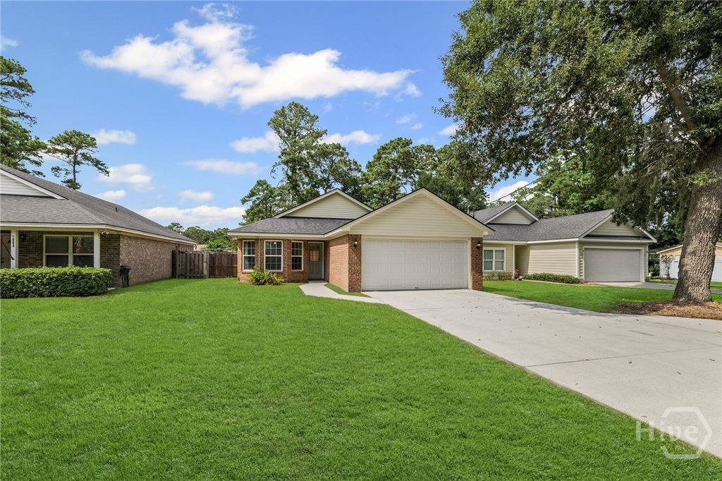 Image 3 of property listing at 7010 Johnny Mercer Boulevard, Savannah, GA 31410