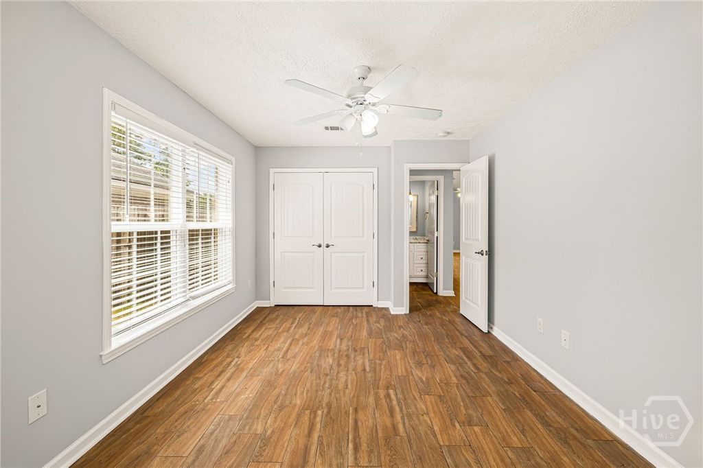 Image 33 of property listing at 7010 Johnny Mercer Boulevard, Savannah, GA 31410