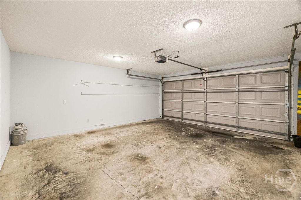 Image 40 of property listing at 7010 Johnny Mercer Boulevard, Savannah, GA 31410