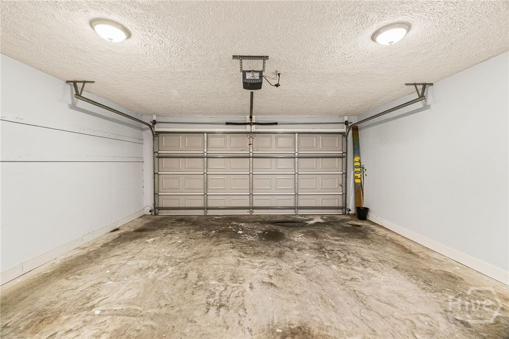 Image 41 of property listing at 7010 Johnny Mercer Boulevard, Savannah, GA 31410