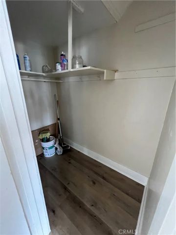1349 W 49th, Los Angeles, CA 90037