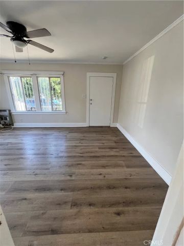 1349 W 49th, Los Angeles, CA 90037