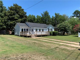 929 E Main, Booneville, AR 72927