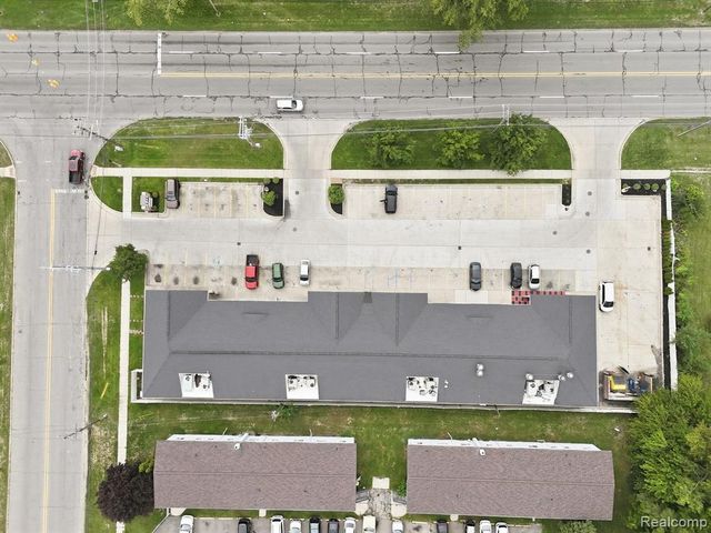 33950 Van Born Road, Wayne, MI 48184
