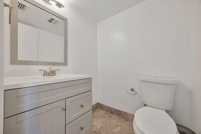 22605 SW 66th Avenue 206, Boca Raton, FL 33428