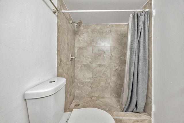 22605 SW 66th Avenue 206, Boca Raton, FL 33428