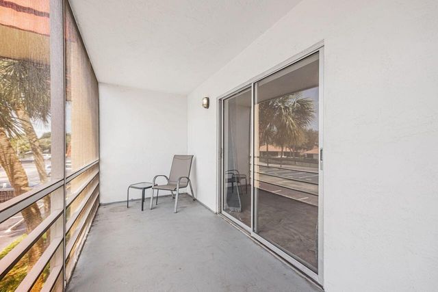 22605 SW 66th Avenue 206, Boca Raton, FL 33428