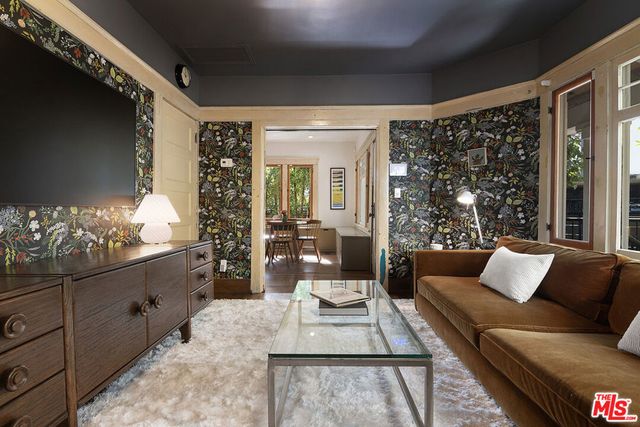 1130 Electric Avenue, Venice, CA 90291