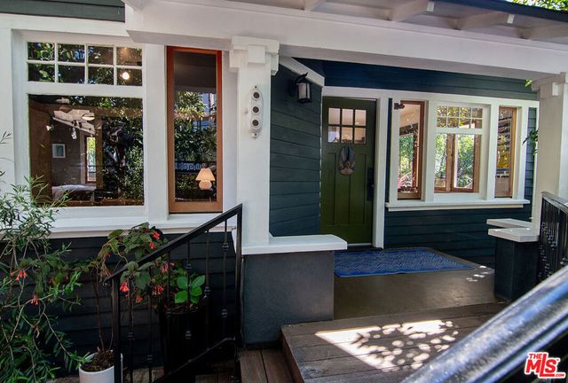 1130 Electric Avenue, Venice, CA 90291