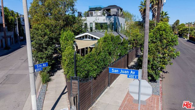 1130 Electric Avenue, Venice, CA 90291