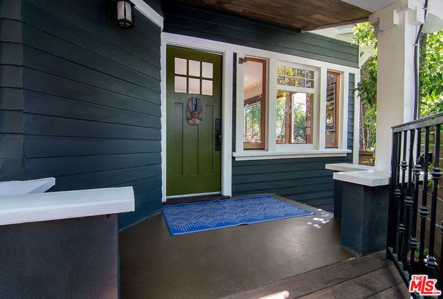 1130 Electric Avenue, Venice, CA 90291