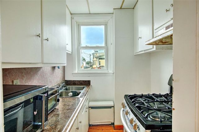 198 Ledge Street, Providence, RI 02904