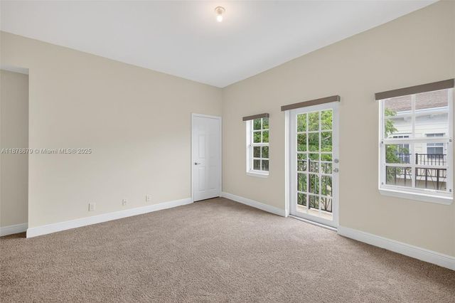 617 SW 1st Ave, Pompano Beach, FL 33060