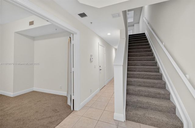 617 SW 1st Ave, Pompano Beach, FL 33060