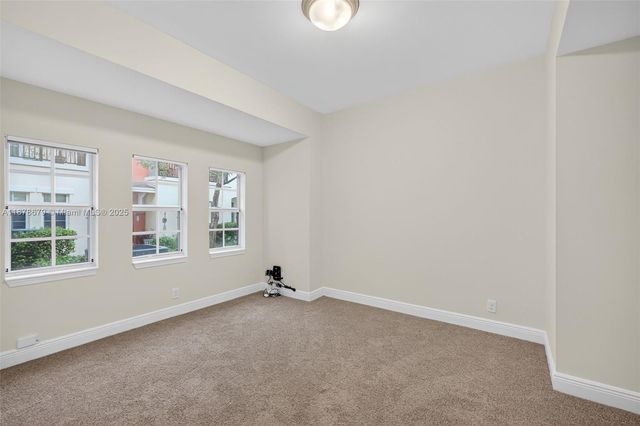 617 SW 1st Ave, Pompano Beach, FL 33060