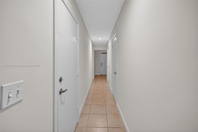 617 SW 1st Ave, Pompano Beach, FL 33060