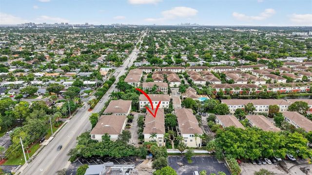 617 SW 1st Ave, Pompano Beach, FL 33060